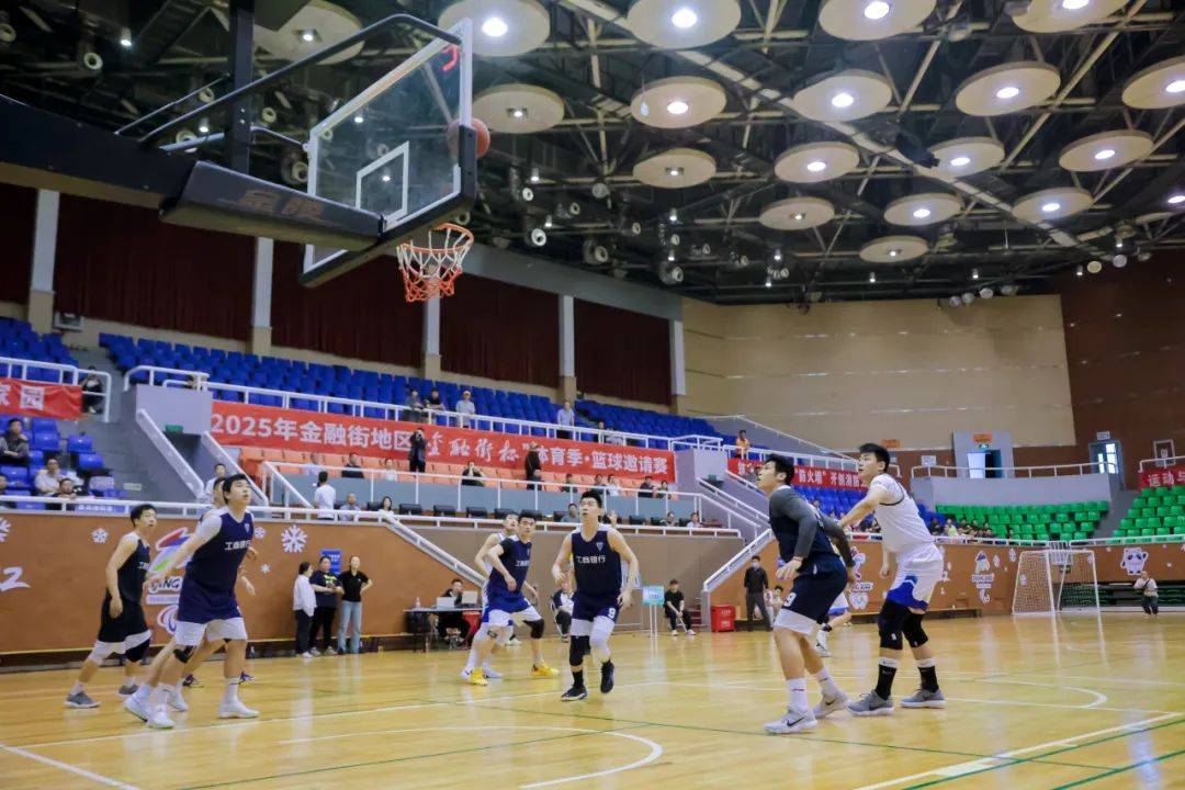 kaiyun.com-篮球赛事志愿者服务体系全面优化，提升赛场形象的简单介绍